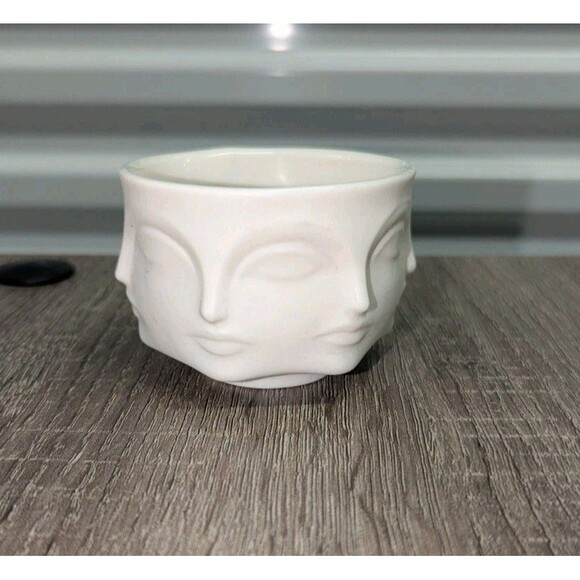 Jonathan Adler Dora Maar Condiment Bowl, White 2.25" Art Deco Faces - Picture 2 of 9
